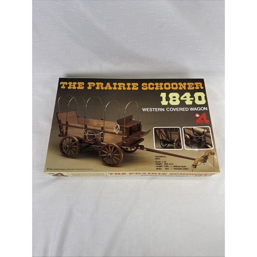 Pioneer Schooner 1:15 1840 Western Cover Wagon Model Kit